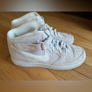 Nike Air Force 1 Mid '07 QS sneaker in the Venice and Summit White Size 11